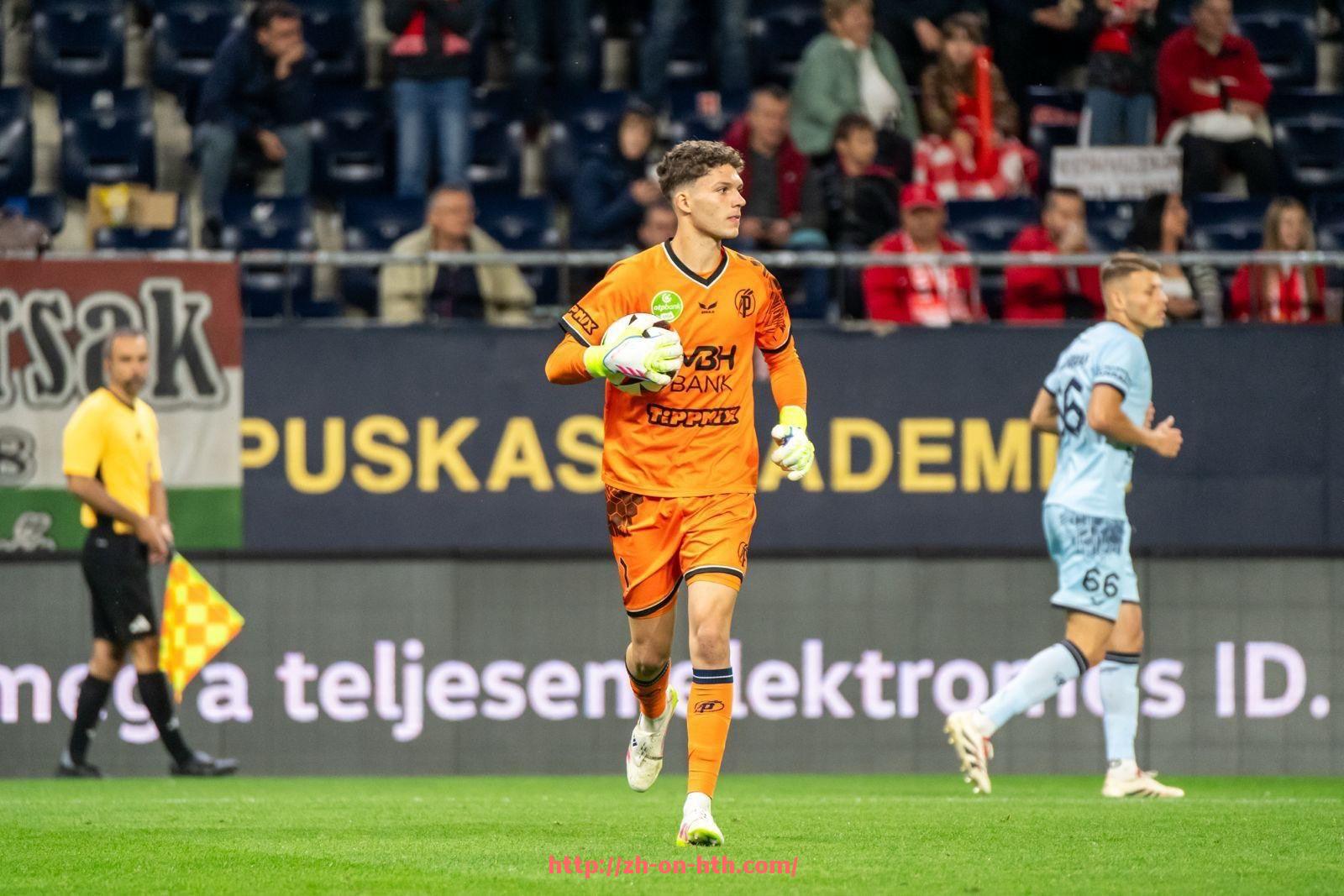 华体会hth登录入口-足球之旅2游戏中德甲球队阵容与特色介绍